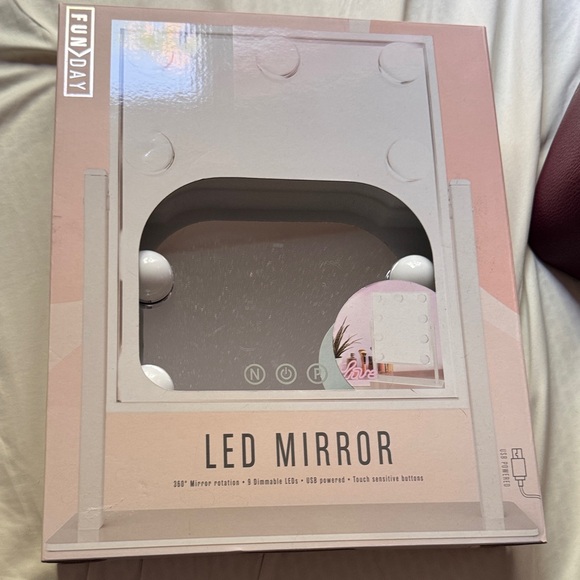 funday Other - LED Mirror with Dimmable Lights - White